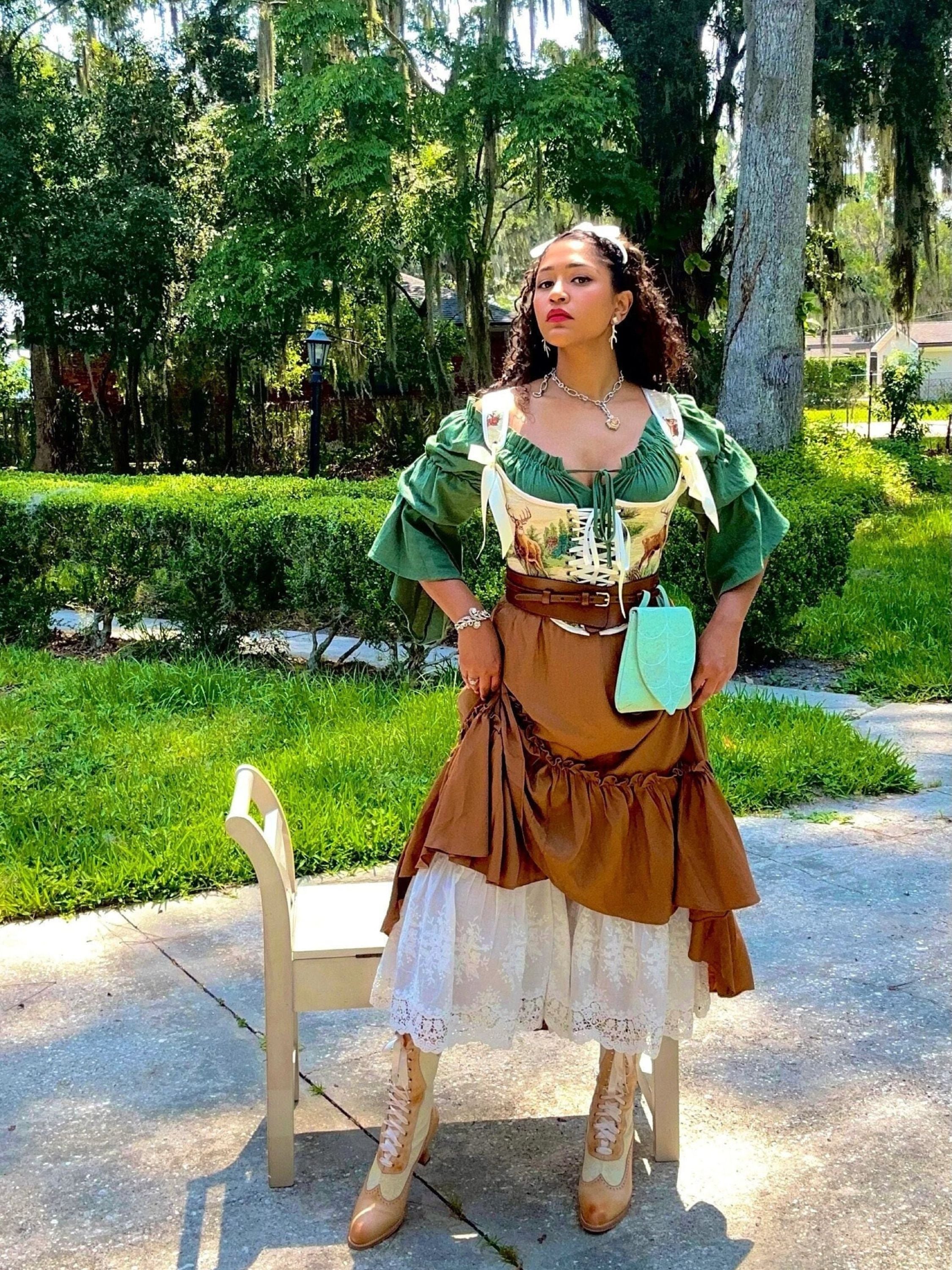 Bloomer femme styling: Sueasyretro cotton bloomers layered under a vintage cosplay skirt for a perfect retro fashion look.