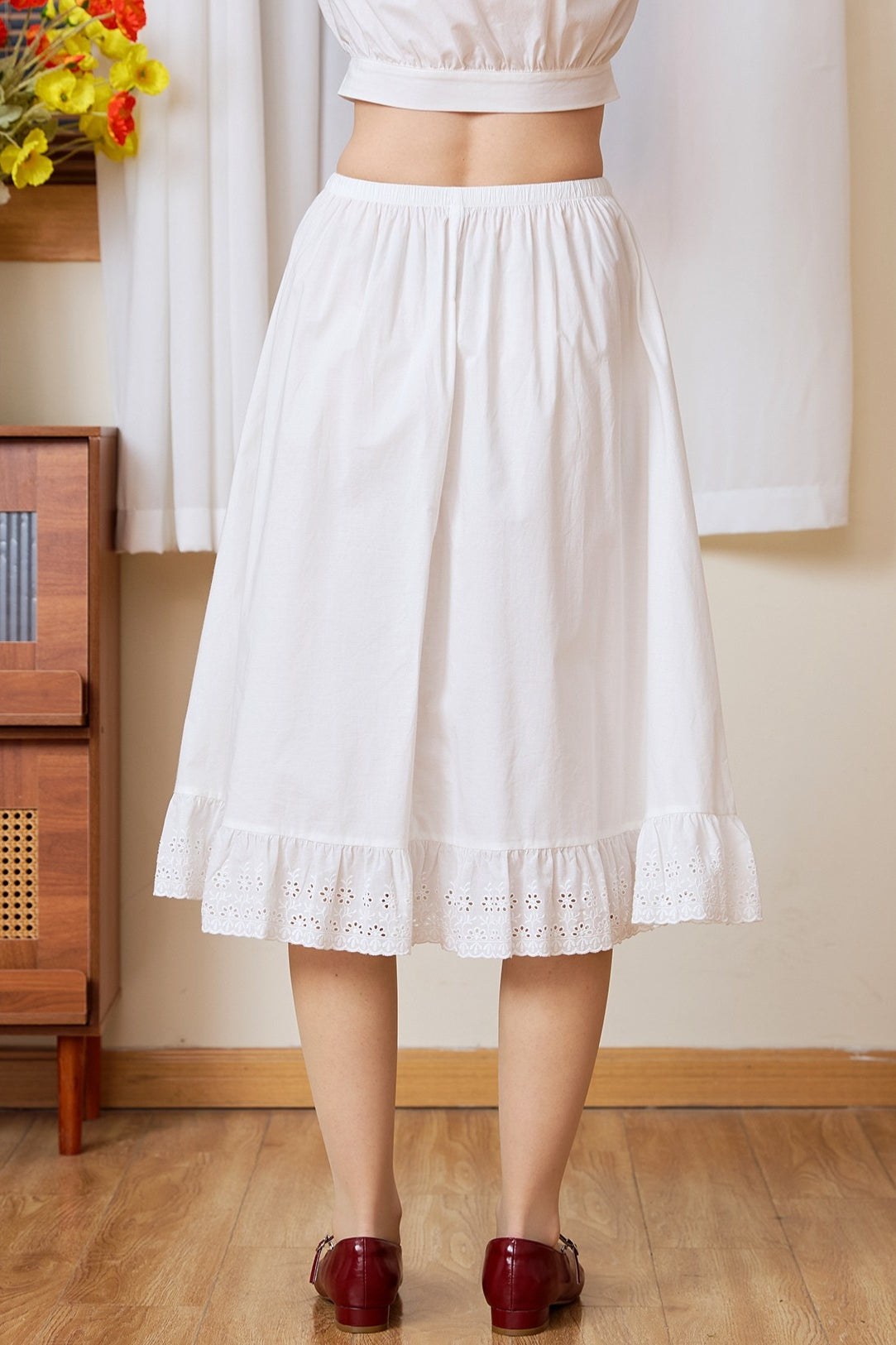 Back view of the pure cotton Petticoat. This anti-cling white half slip sits perfectly under vintage dresses.