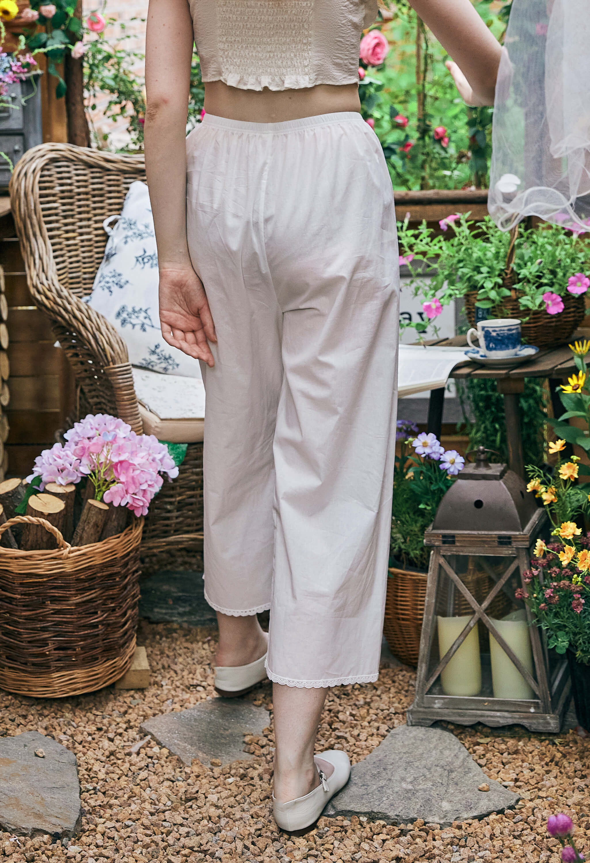 Back view of white cotton Pettipants by Sueasyretro. These breathable Bloomers are perfect for relaxing in the garden.