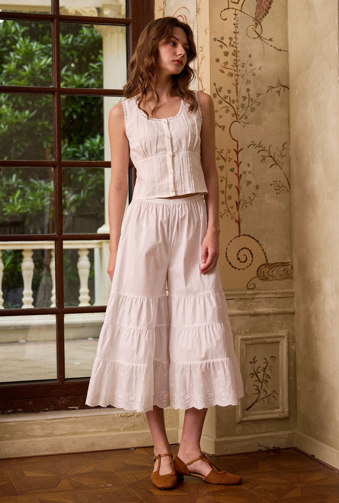 Full front view of the white cotton bloomers for women. These vintage bloomer pants feature a flexible elastic waist.