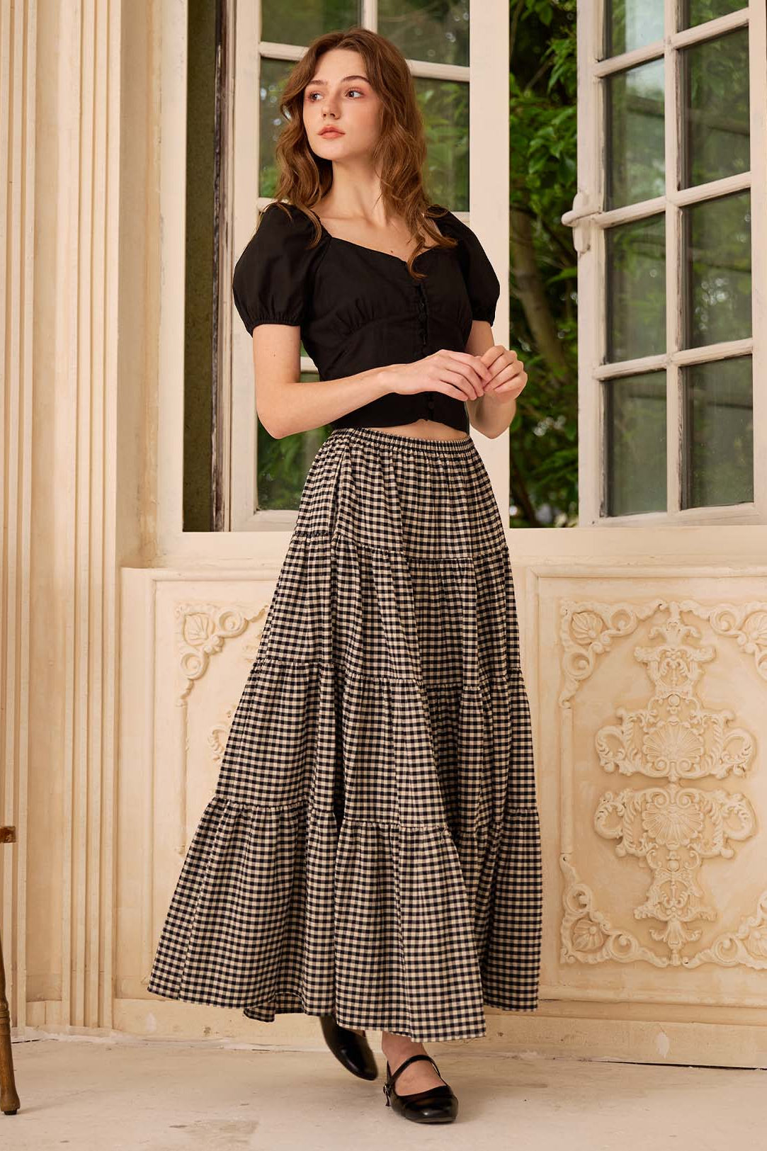 Sueasyretro black plaid cotton long skirt with practical side pockets capturing a bohemian spirit.