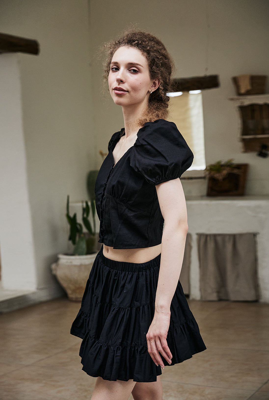 women's vintage cotton tiered skort worn with casual top