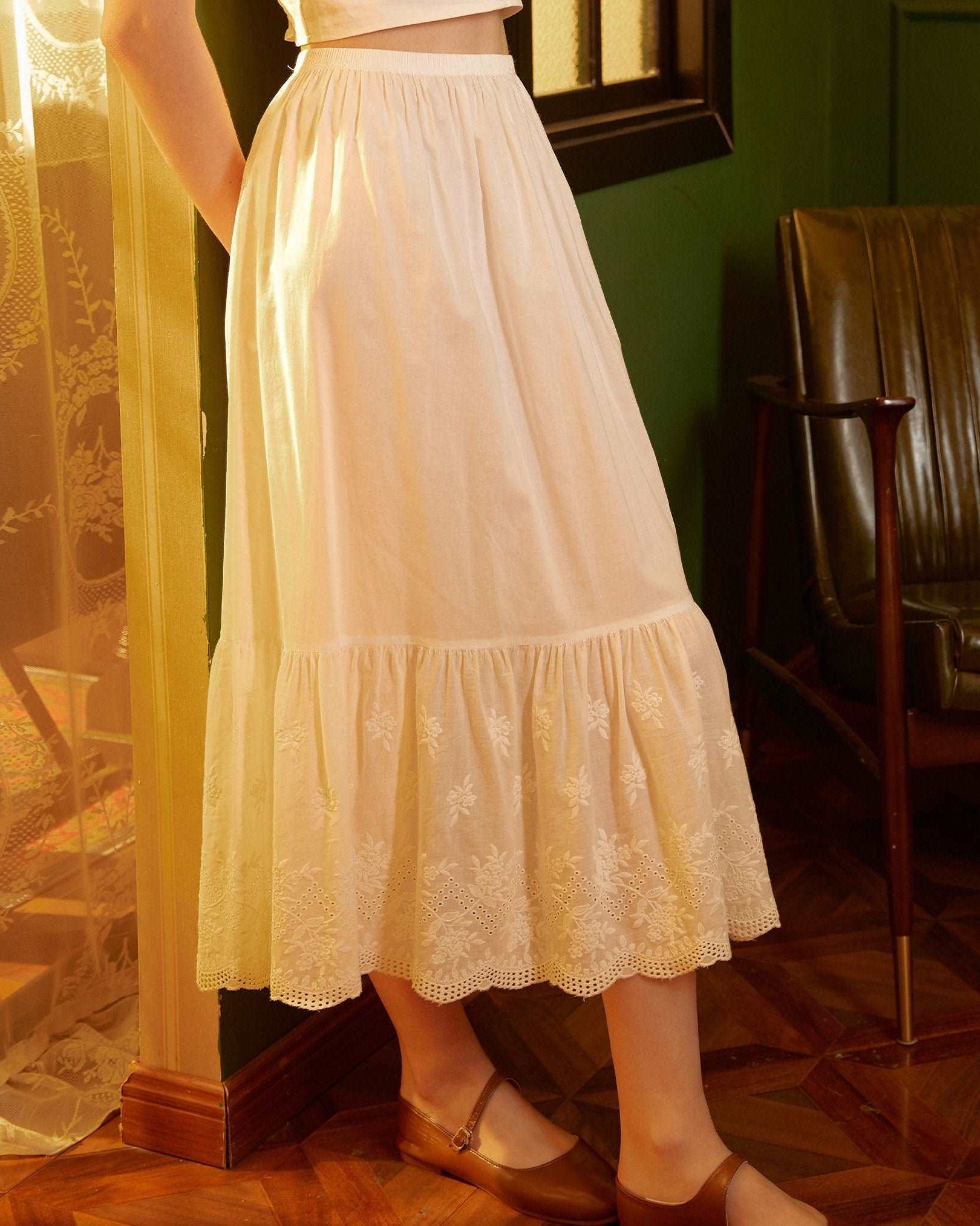 Petticoat Half Slip Cotton Women's Skirt Extender Dress Extender Vintage Style Underskirt with Flower Vine Lace Embroidery