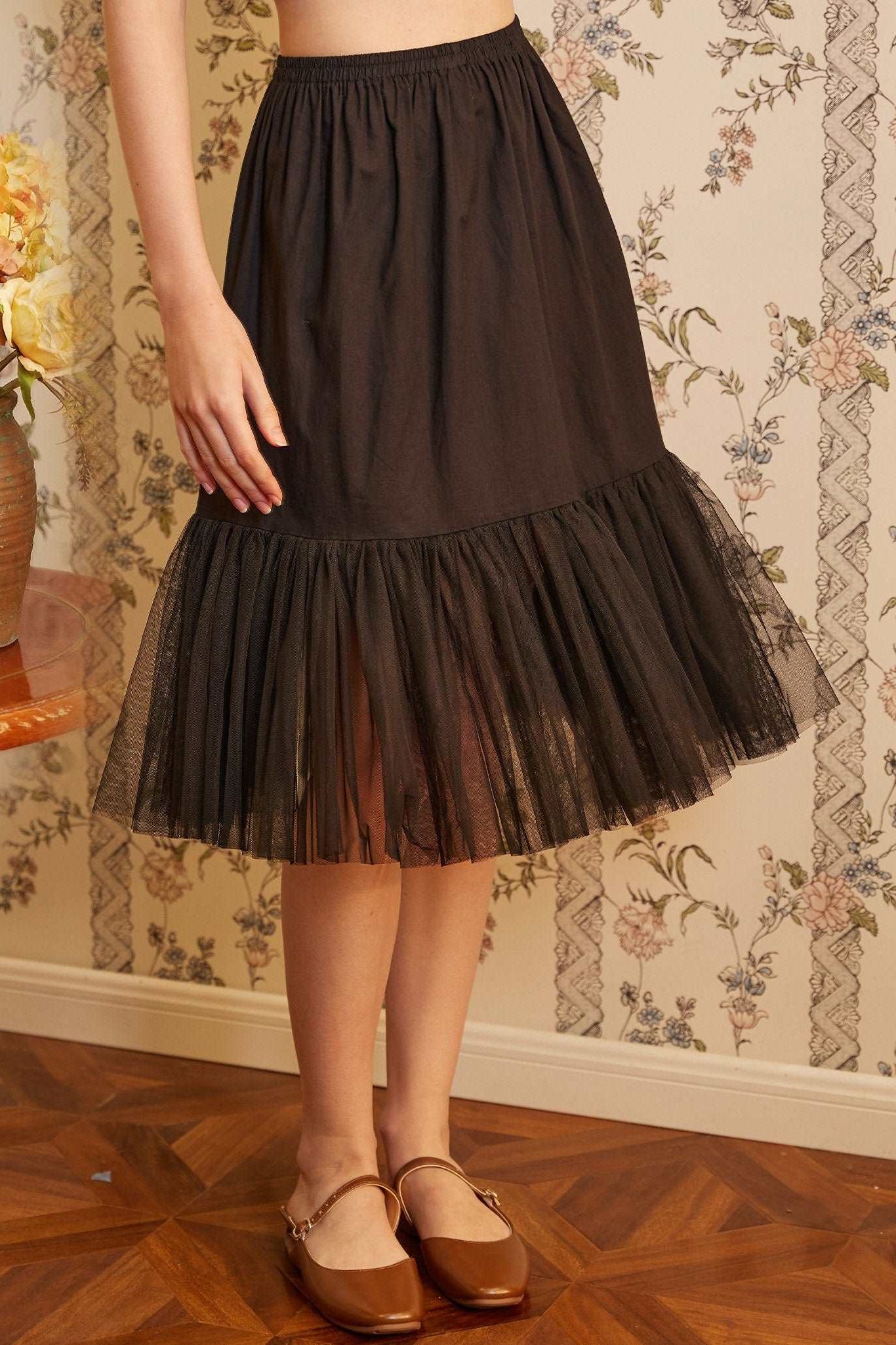 Half Slip Cotton Petticoat Skirt Extender with Pleated Mesh Hem Underskirt Under Dresses Black