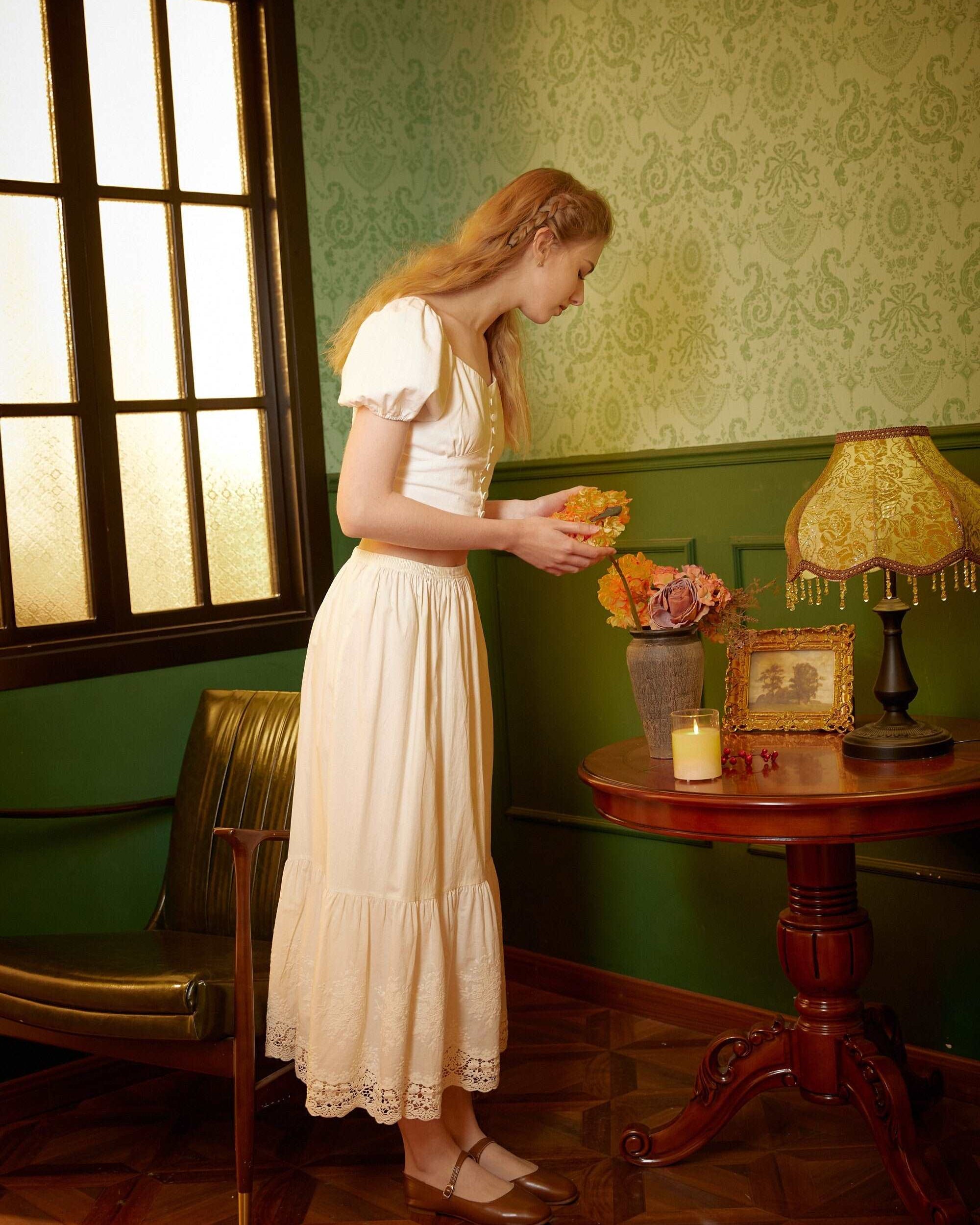 Petticoat Cotton Half Slip Women Skirt Extender with Embroidery Lace Hem Underskirt Elastic Waistband Ivory and Cream