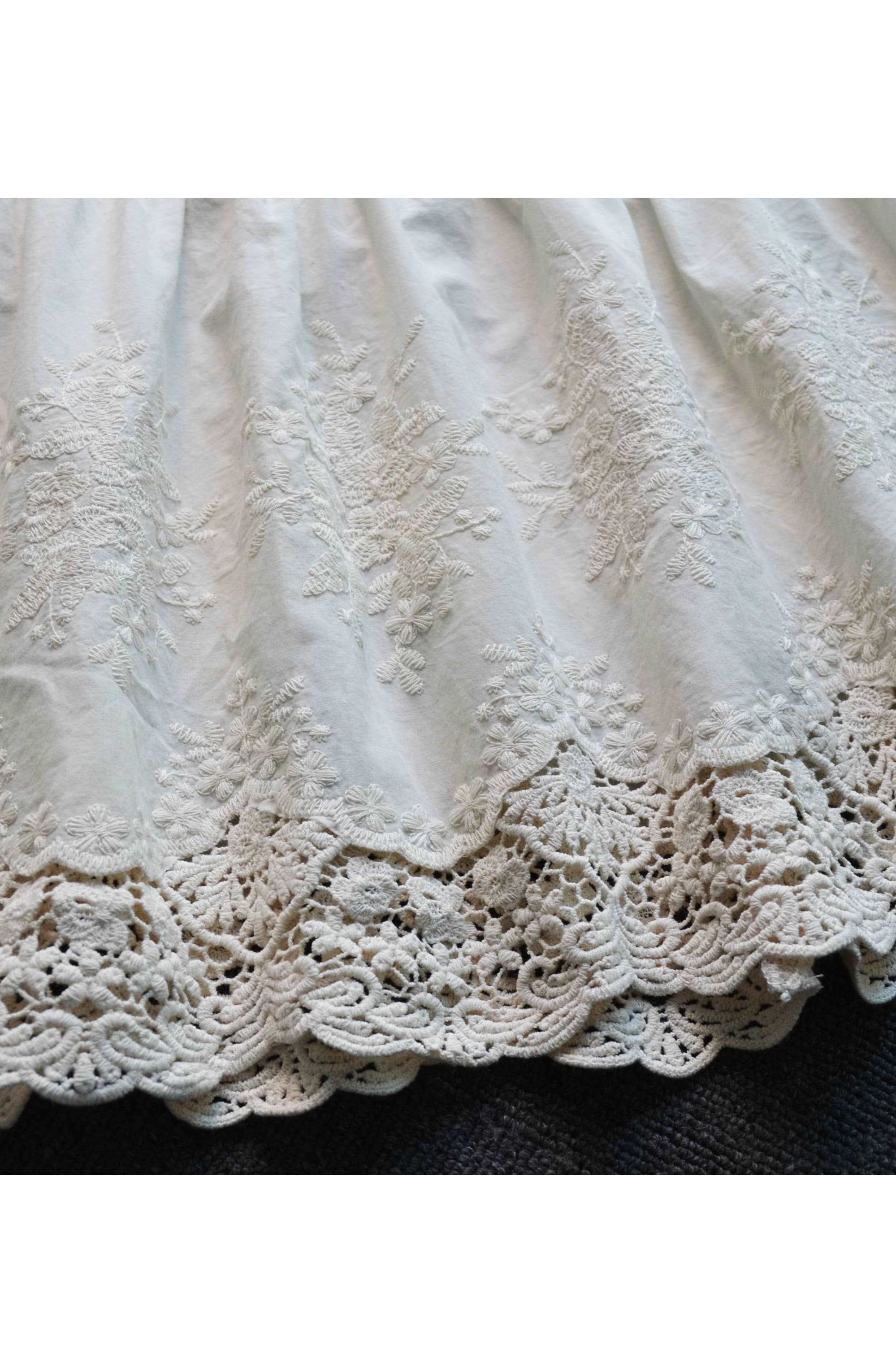 Petticoat Cotton Half Slip Women Skirt Extender with Embroidery Lace Hem Underskirt Elastic Waistband Ivory and Cream