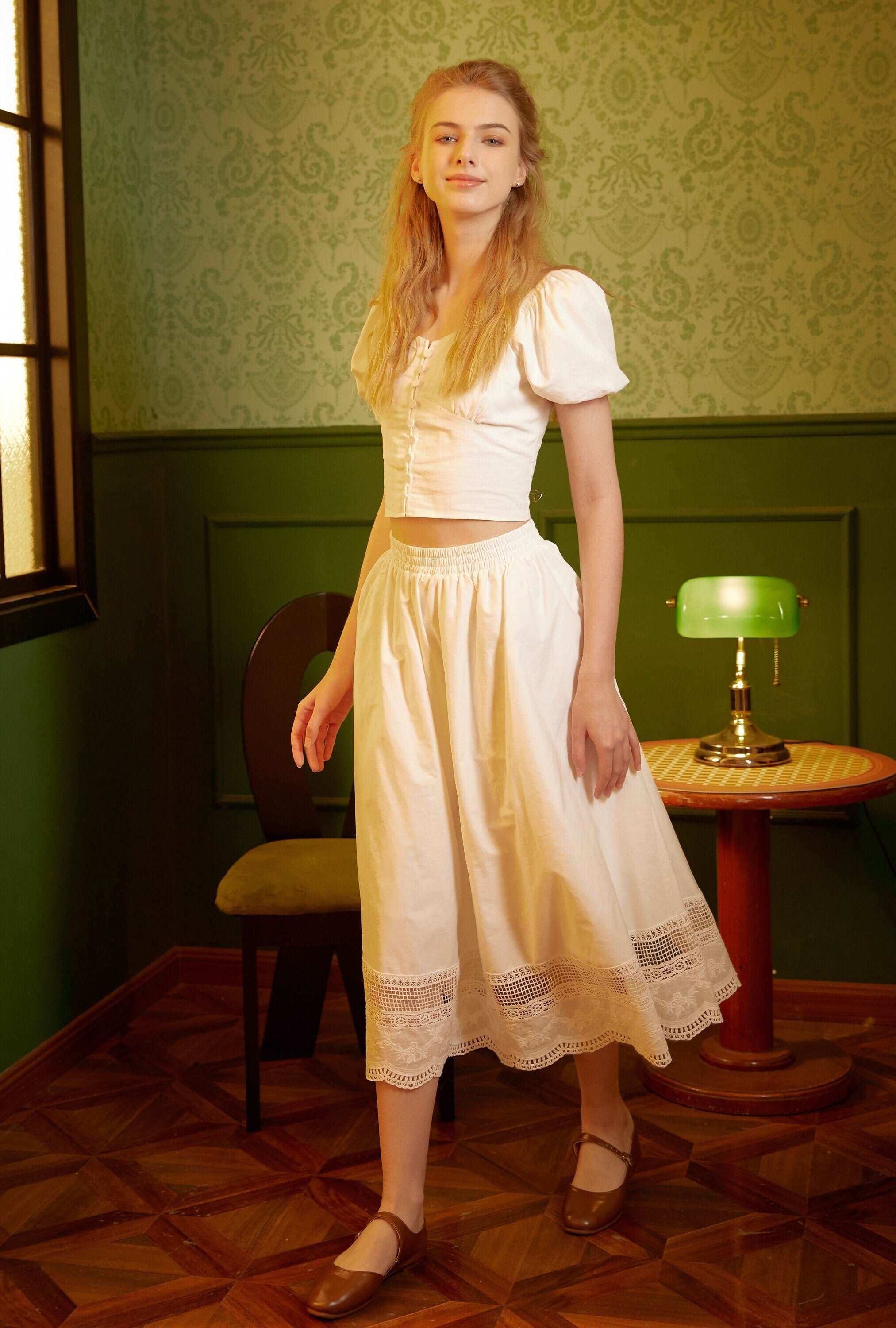 Renaissance Lace skirt Victorian skirt Pocket Skirt with Embroidery Cotton Skirt With Lace Hem Elastic Waist Ren Faire dress with a lining