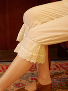 Bloomers Women Cotton Pantaloons Pajama Victorian Bloomers Capris Pants Sleepwear Pettipants with Elastic Lace Ruffle Hem Ivory