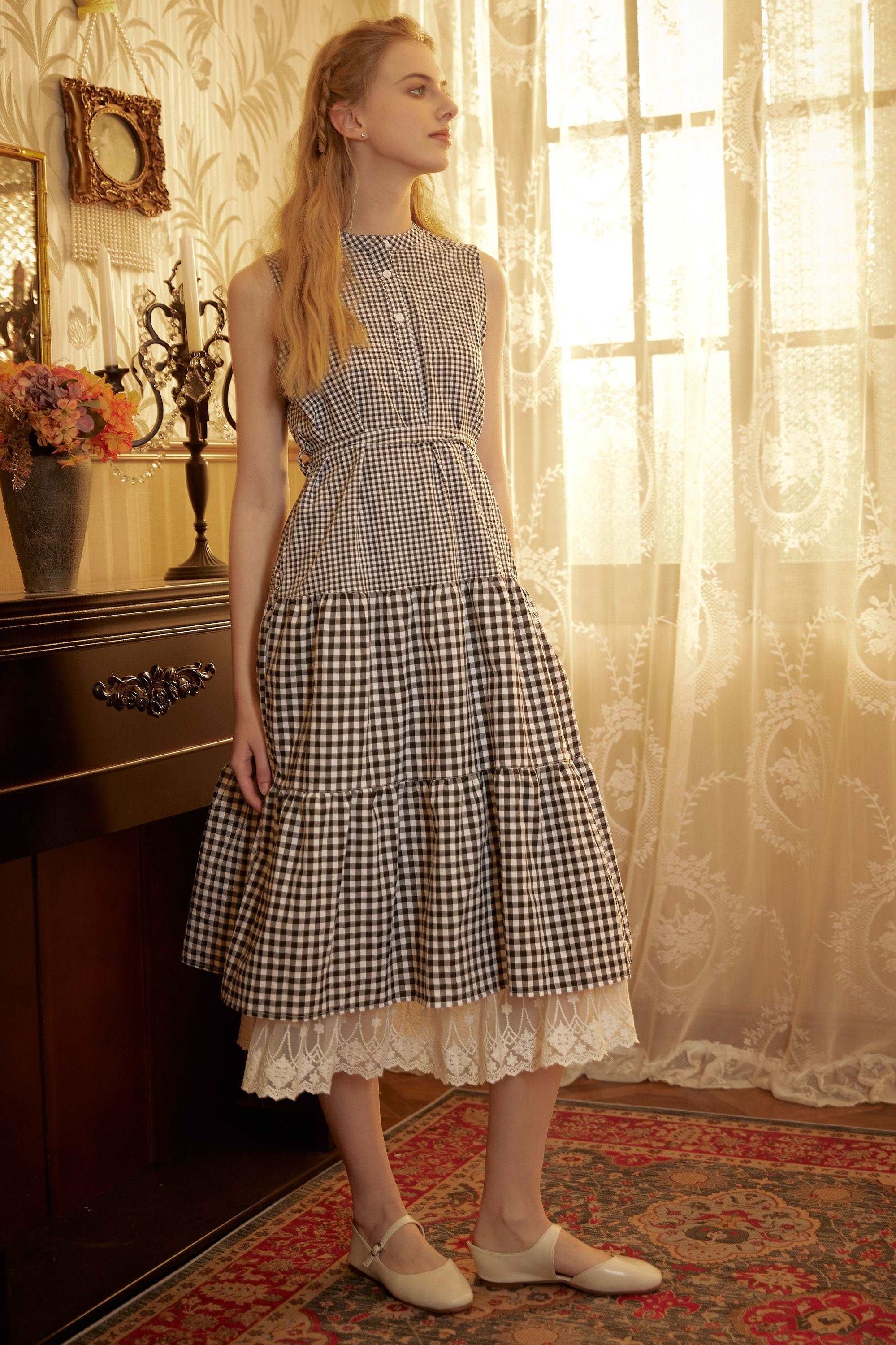 Half Slip Cotton Petticoat Skirt Extender Slip Flowers Lace Trim Unterrock Vintage Inspired Underskirt Ivory Black