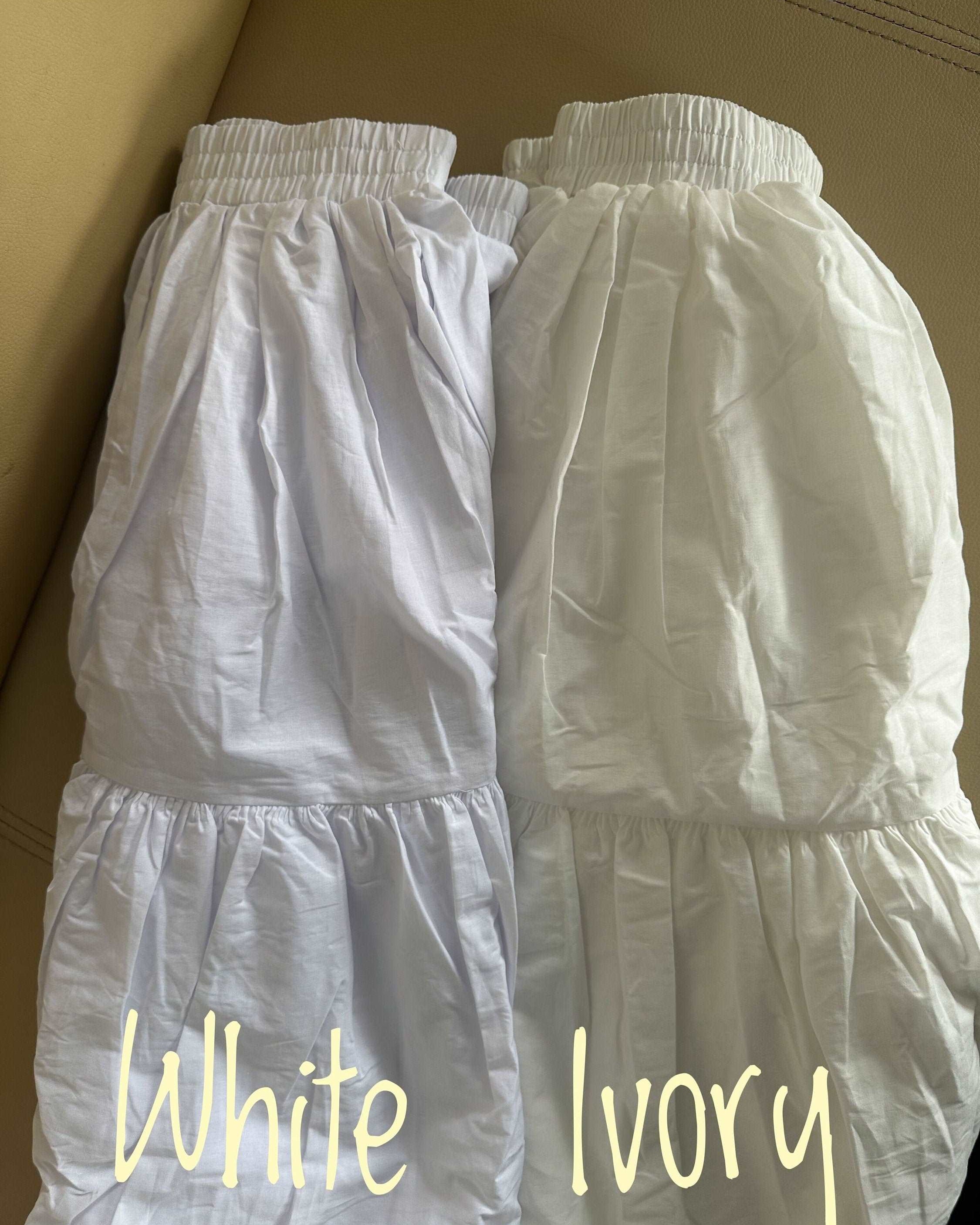 Tiered Pocket Maxi Skirt Cotton White Skirt Long Boho Pleated Skirt Flexible Waistband Versatile and Flattering, Perfect for All Seasons