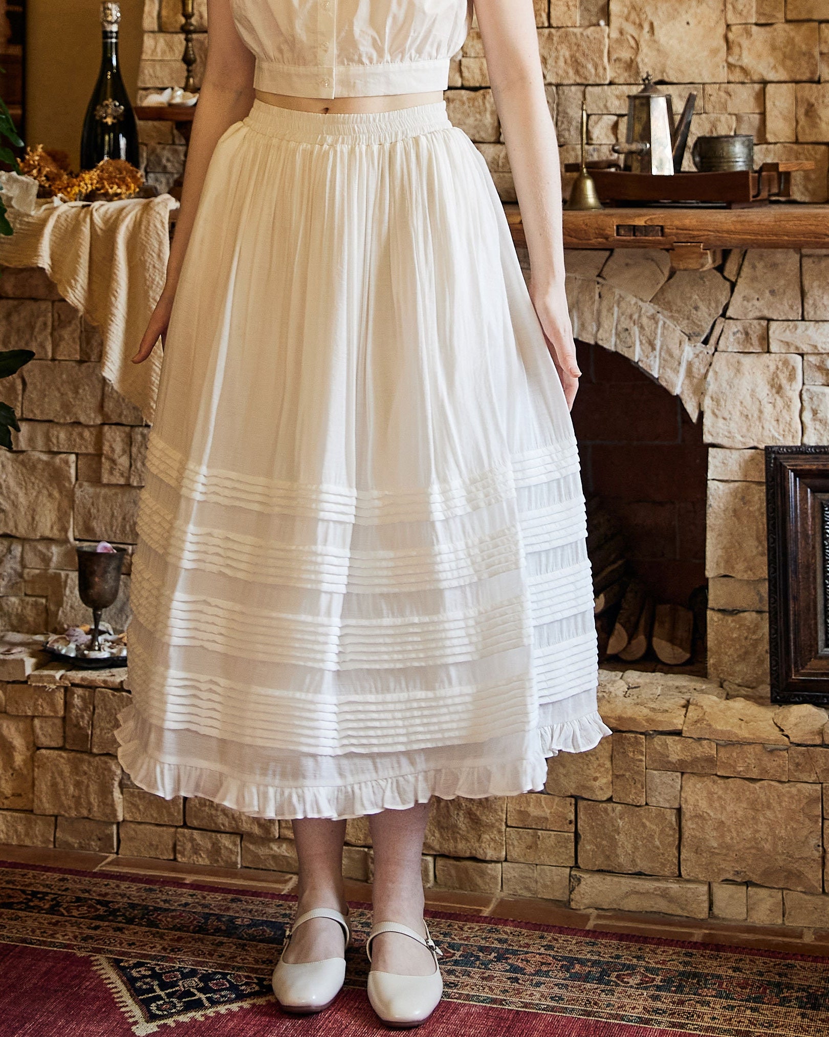 Victorian Style Pleated Skirt White Tiered Pocket Maxi Skirt Long Peasant Skirt Long Boho Skirt Ruffles Trim With Lining Flexible Waistband