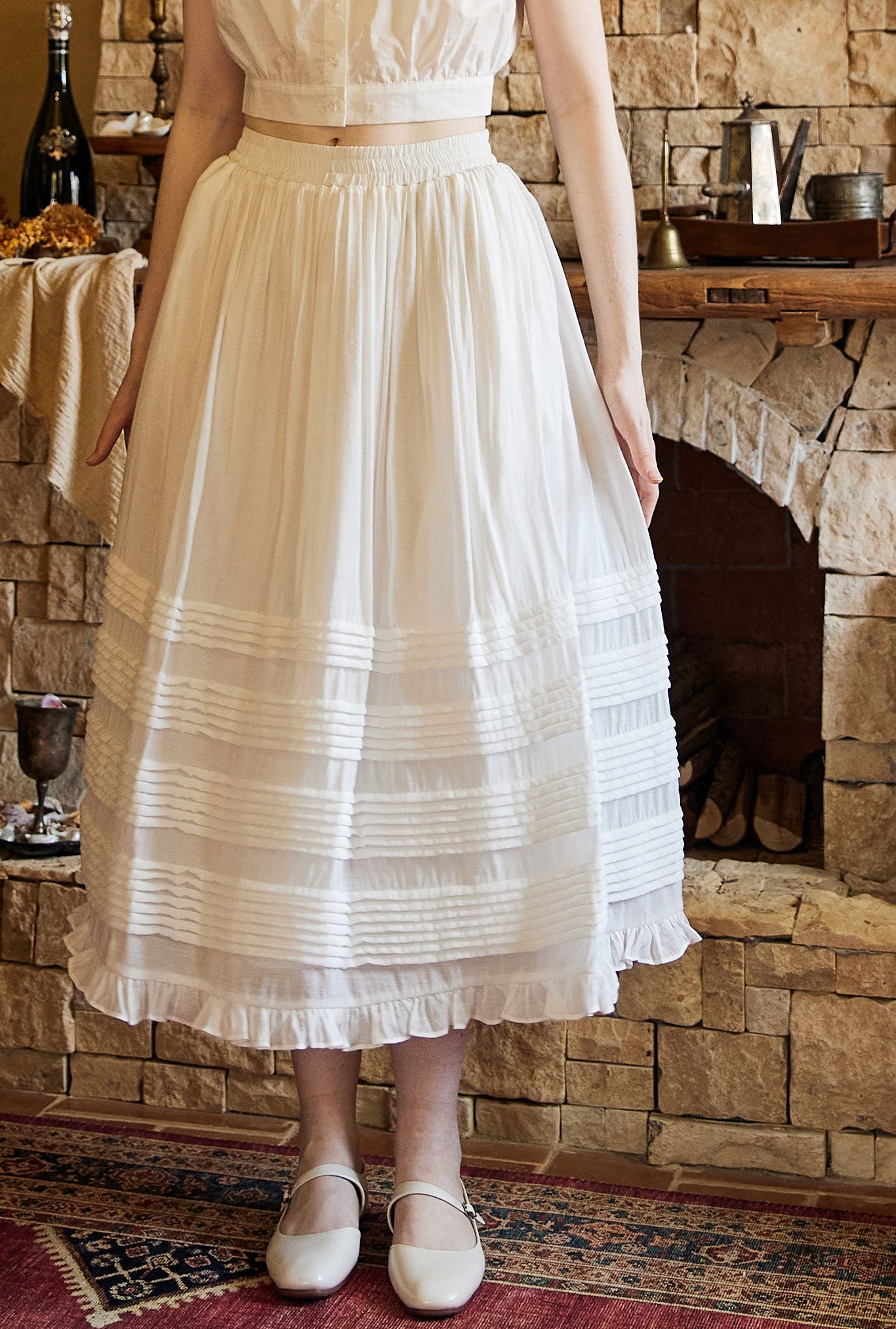 Victorian Style Pleated Skirt White Tiered Pocket Maxi Skirt Long Peasant Skirt Long Boho Skirt Ruffles Trim With Lining Flexible Waistband