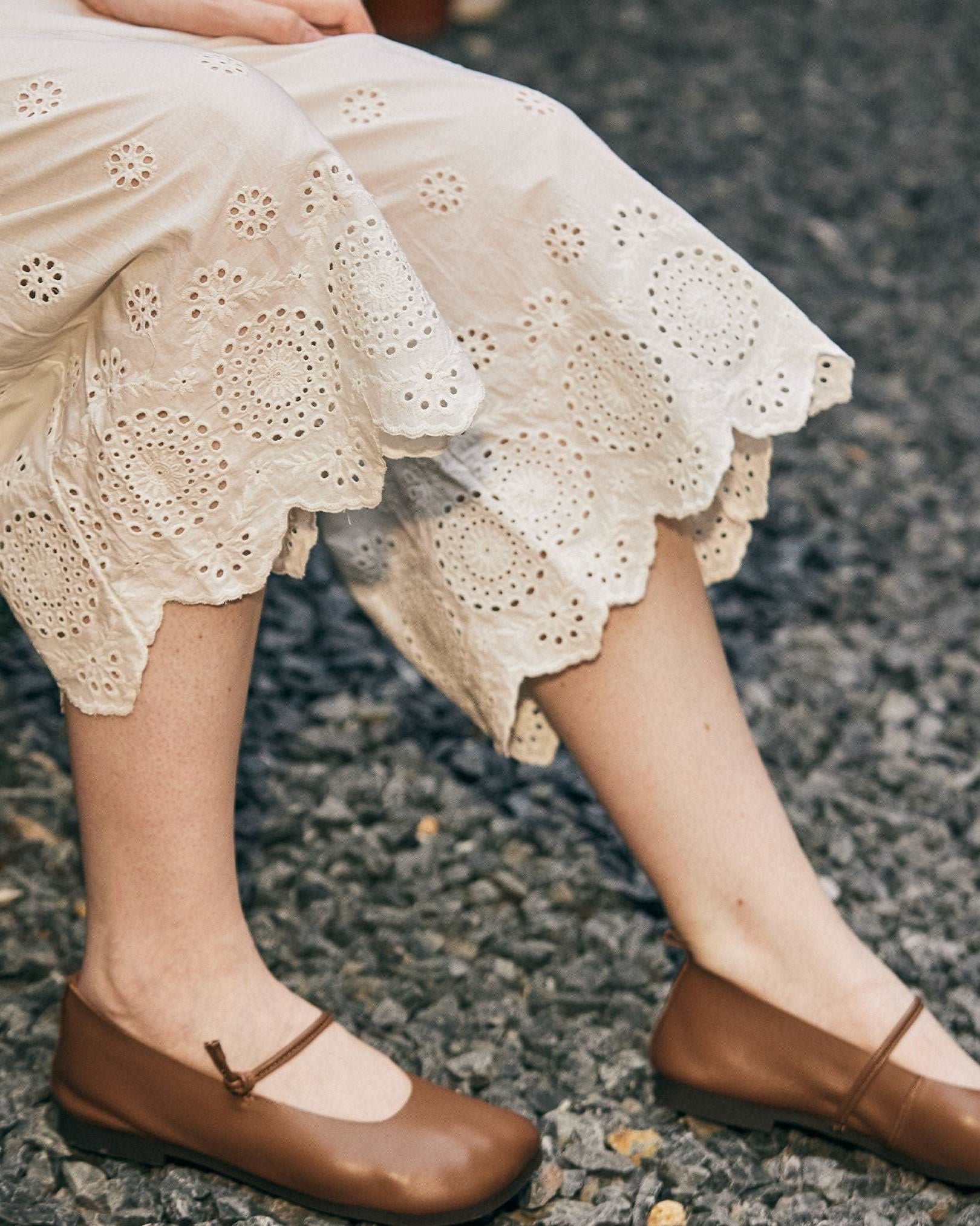 Bloomers Women Cotton Pettipants Pantaloons Long Victorian Style Bloomers Pants Plus Size Bloomers Embroidery Hem Ivory Black