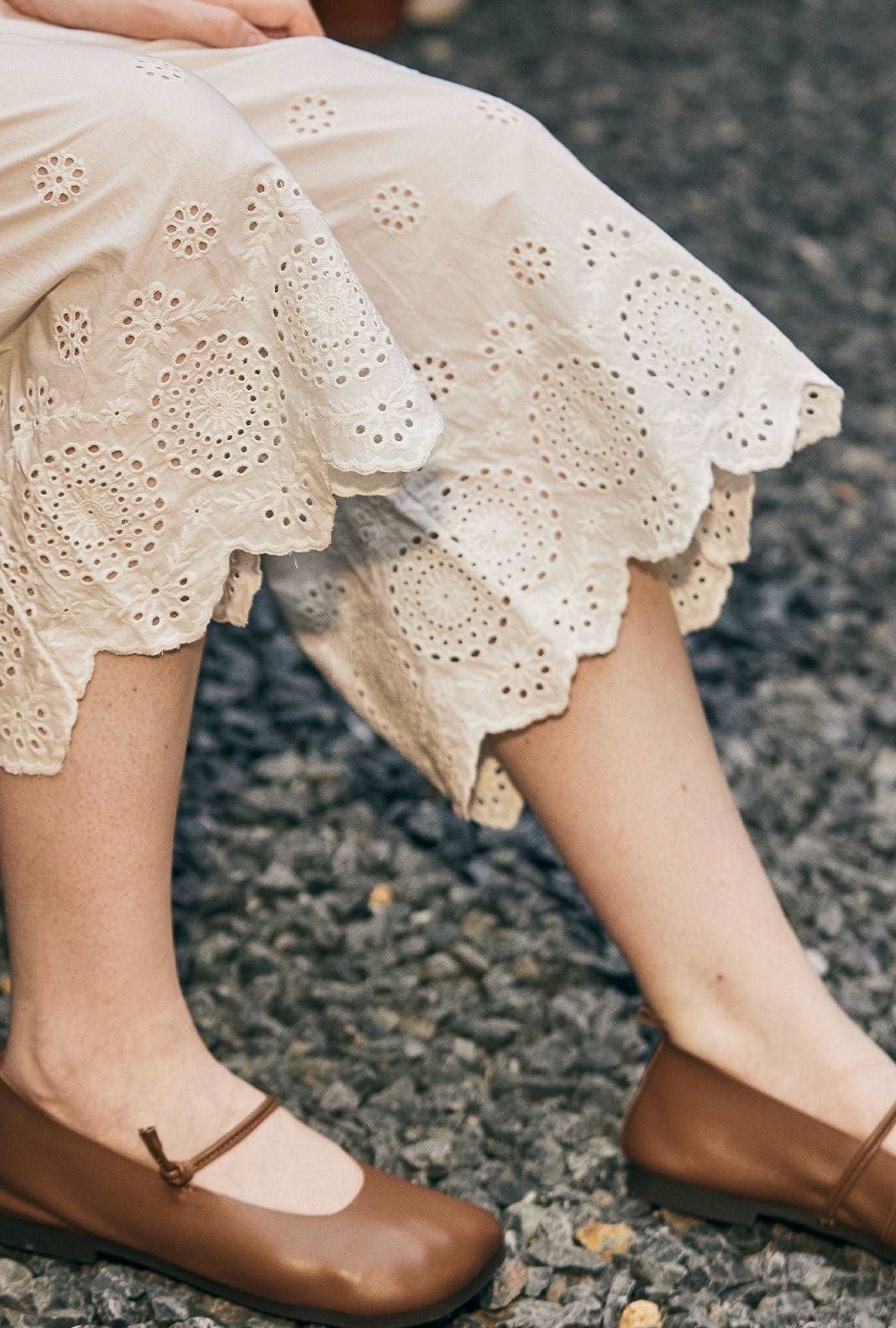 Bloomers Women Cotton Pettipants Pantaloons Long Victorian Style Bloomers Pants Plus Size Bloomers Embroidery Hem Ivory Black