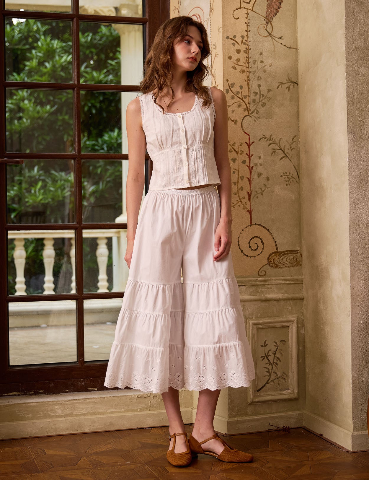 Full front view of the white cotton bloomers for women. These vintage bloomer pants feature a flexible elastic waist.