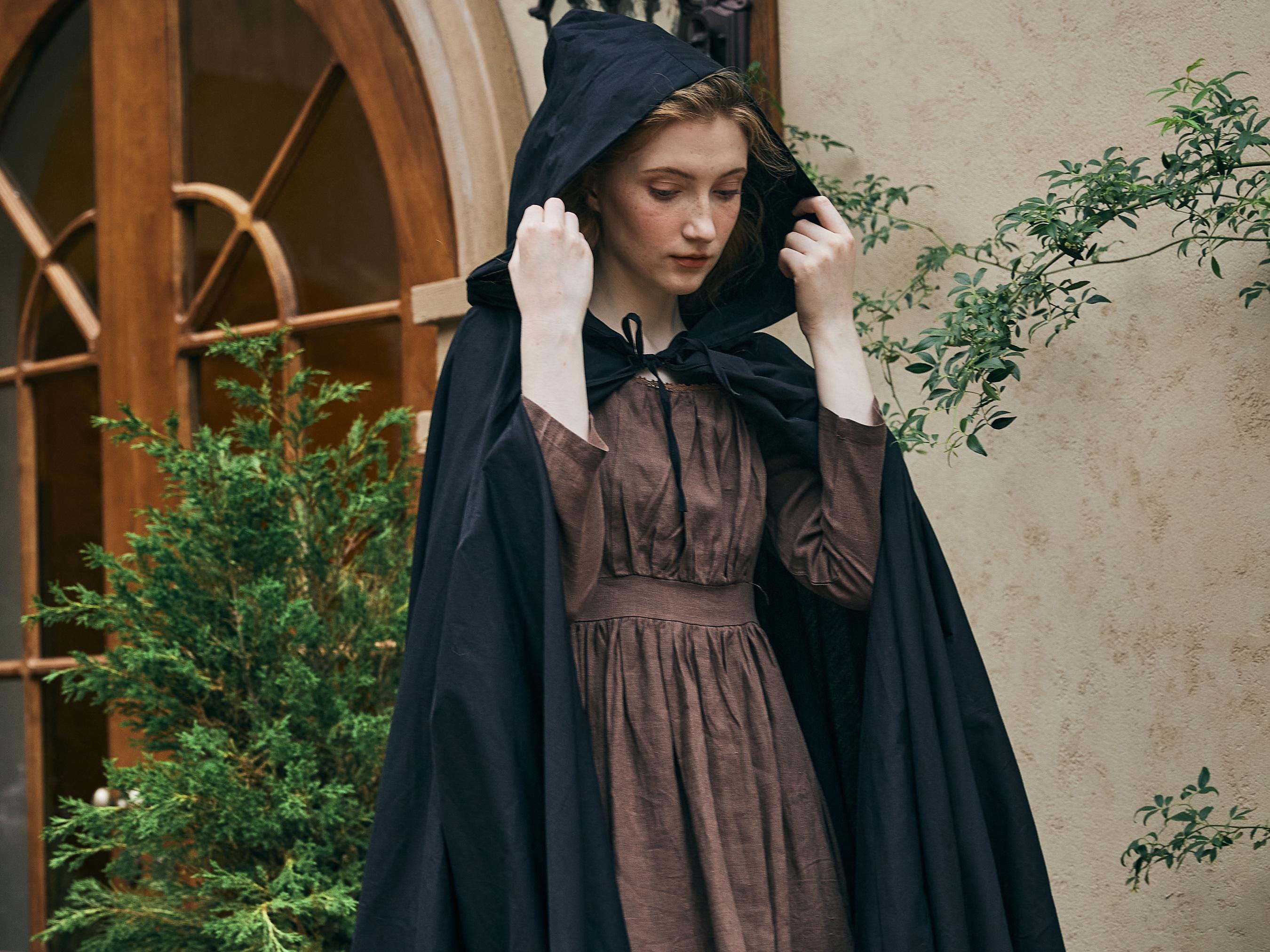 Medieval Cloak Hooded Cloak Full Circle Lightweight Cotton Robe Elf Cloak Ren Faire Costume Cosplay Cloaks for Halloween