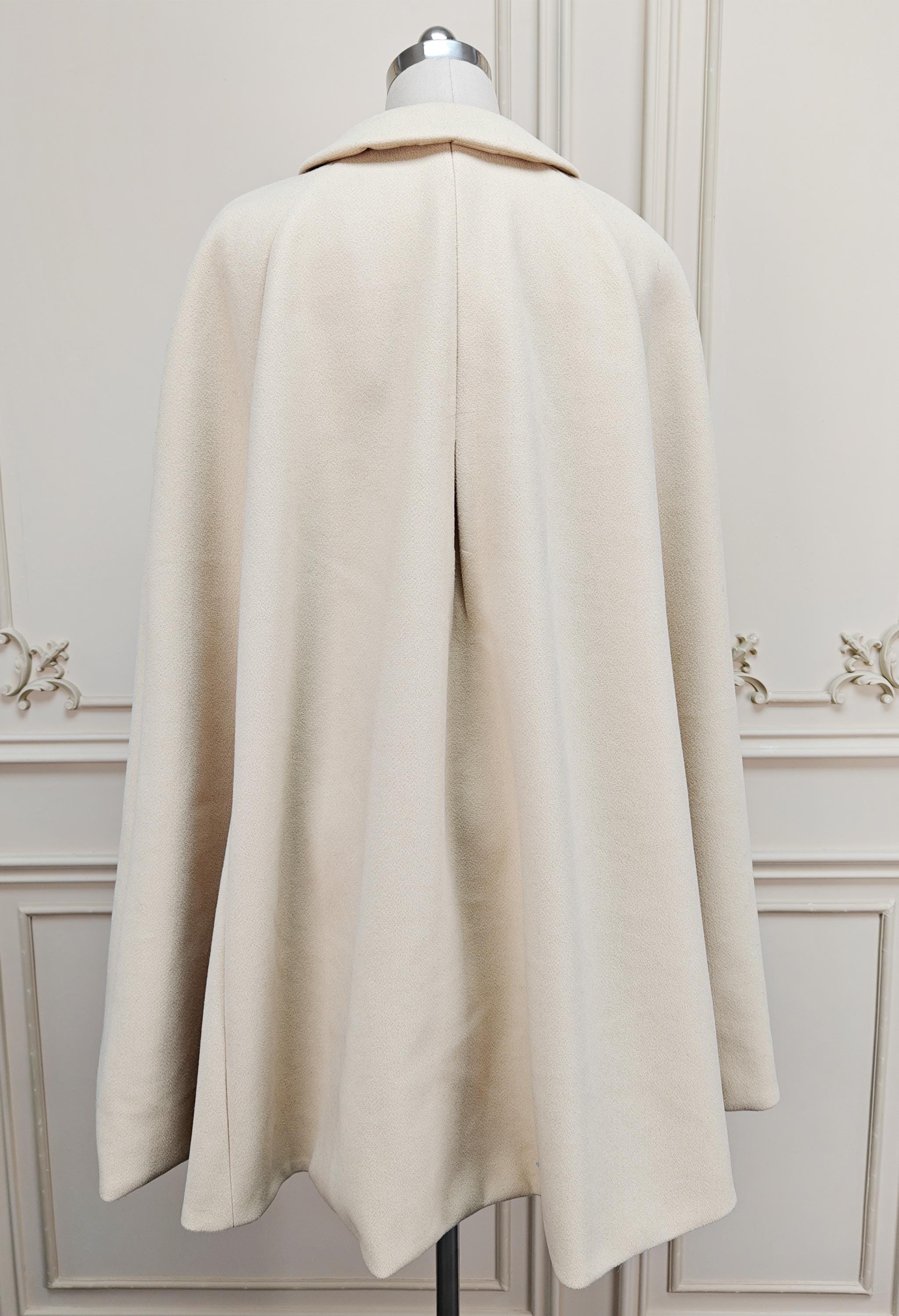 Wool Cape Coat Beige Wool Blend Vintage Style Winter Cape for Woman Wool Poncho Leopard Cape With Pockets S/M/L/XL Check Plaid Coat