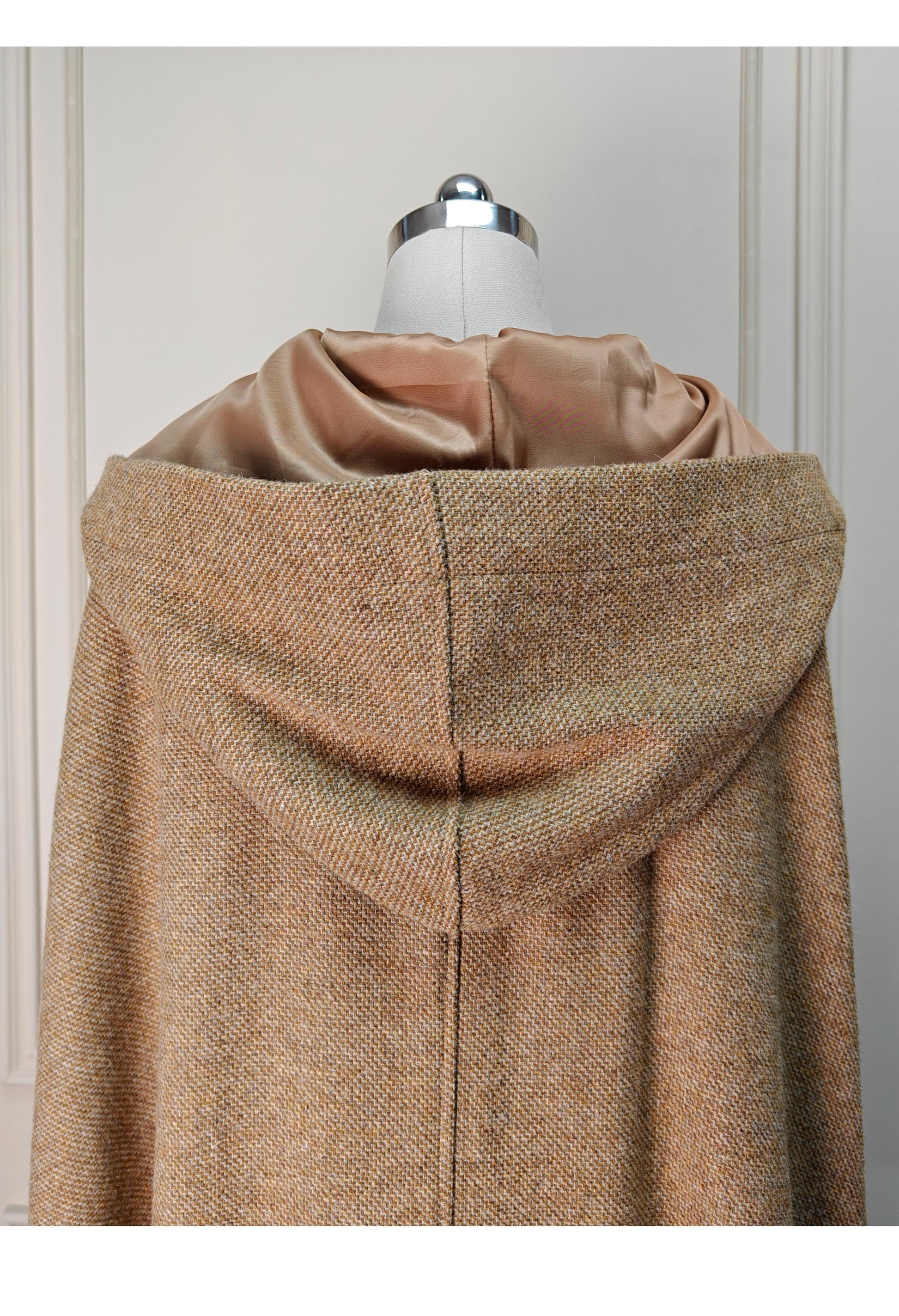 Wool Winter Cloak Wool Weave Hooded Cape Vintage Inspired Wool Tweed Beige Long Medieval Cloak With Horn Buttons