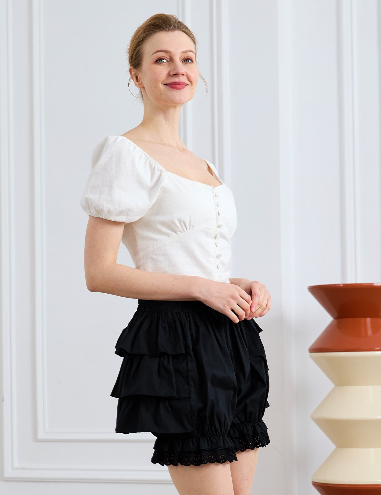 Sueasyretro Black Cotton Bloomers. Front view showing clean front, gathered cuffs, and eyelet lace trim.