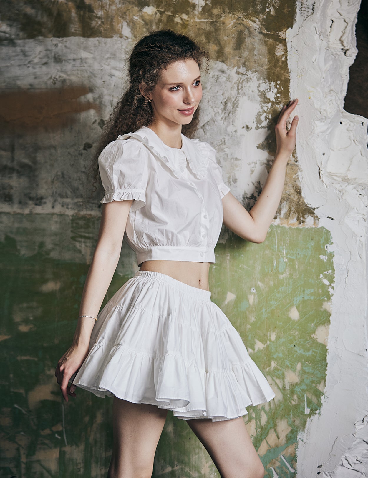 women's vintage cotton tiered skort worn with casual top
