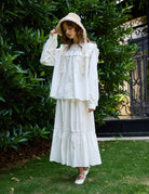Sueasyretro breathable white cotton ruffle skirt with lace details. Ideal for outdoor rustic vintage aesthetic outfits, with hat.
